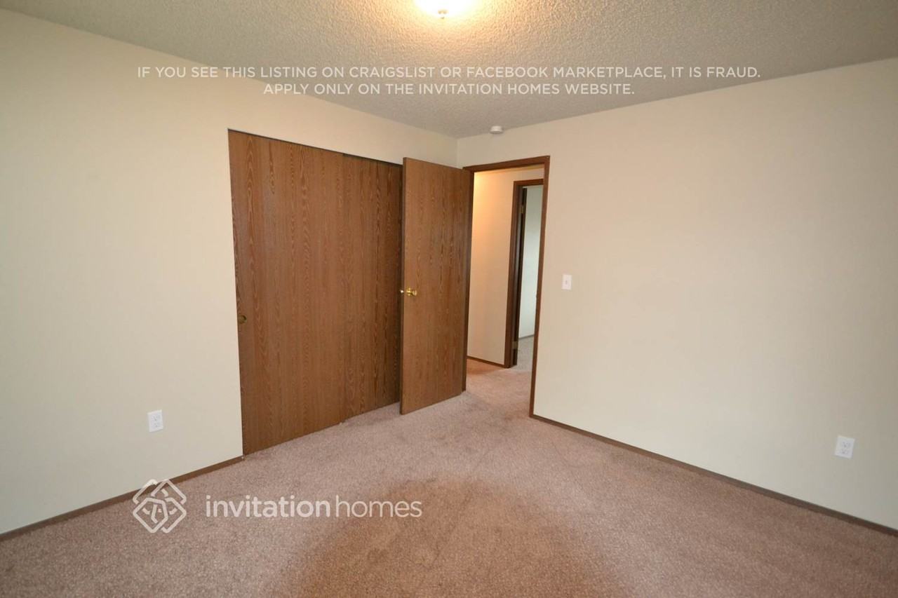 22043 Se 269th Pl - Photo 7 of 11