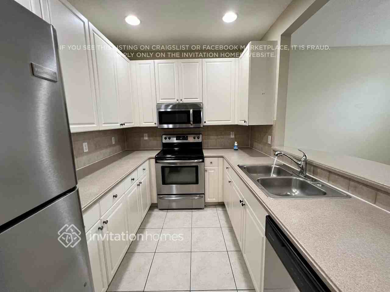 4309 Savannah Bay Pl - Photo 4 of 21