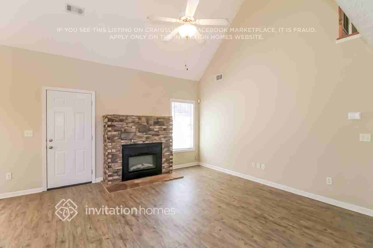 156 Wyckliffe Dr - Photo 5 of 18
