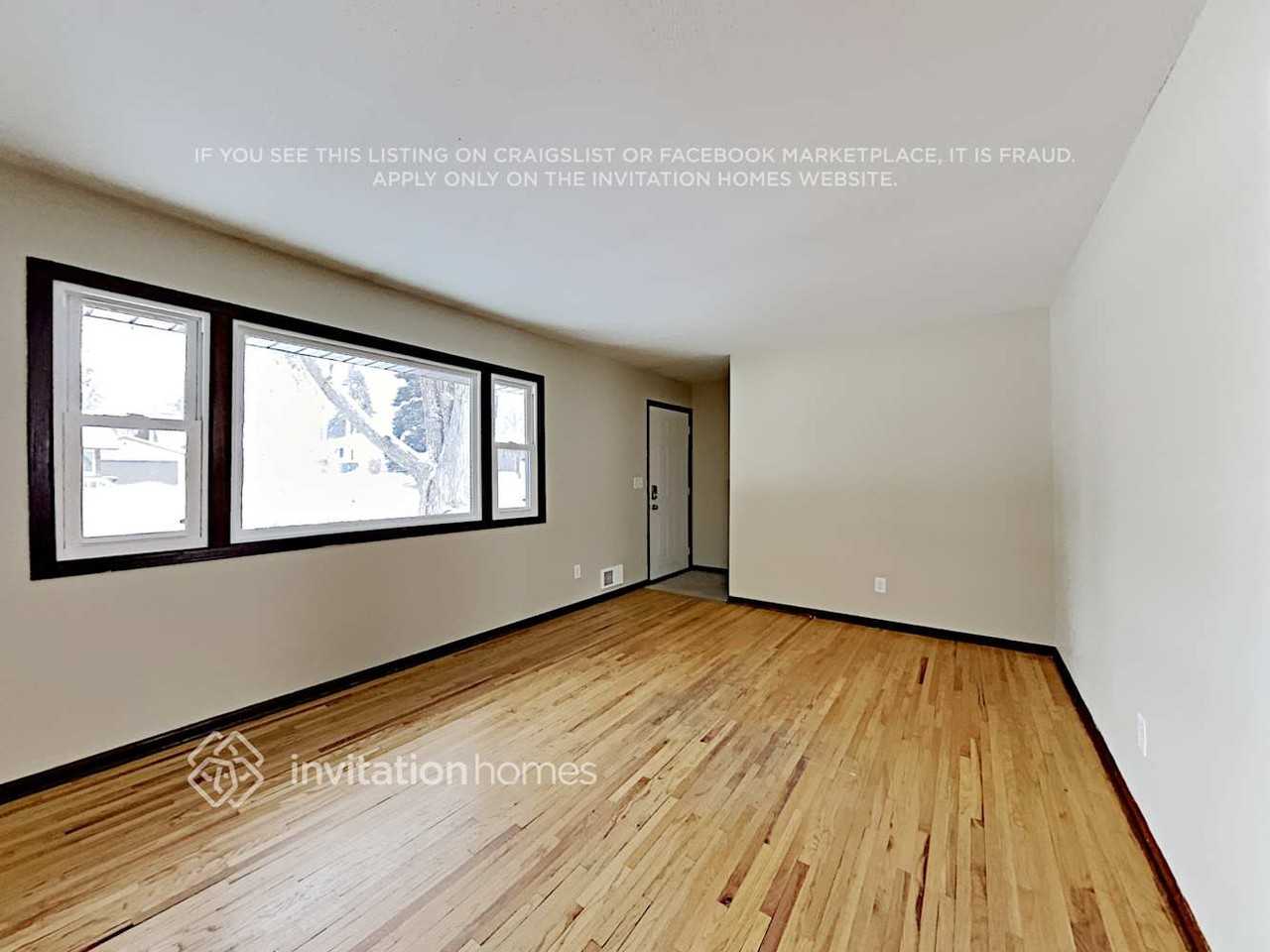 2162 Mesabi Ave - Photo 6 of 20