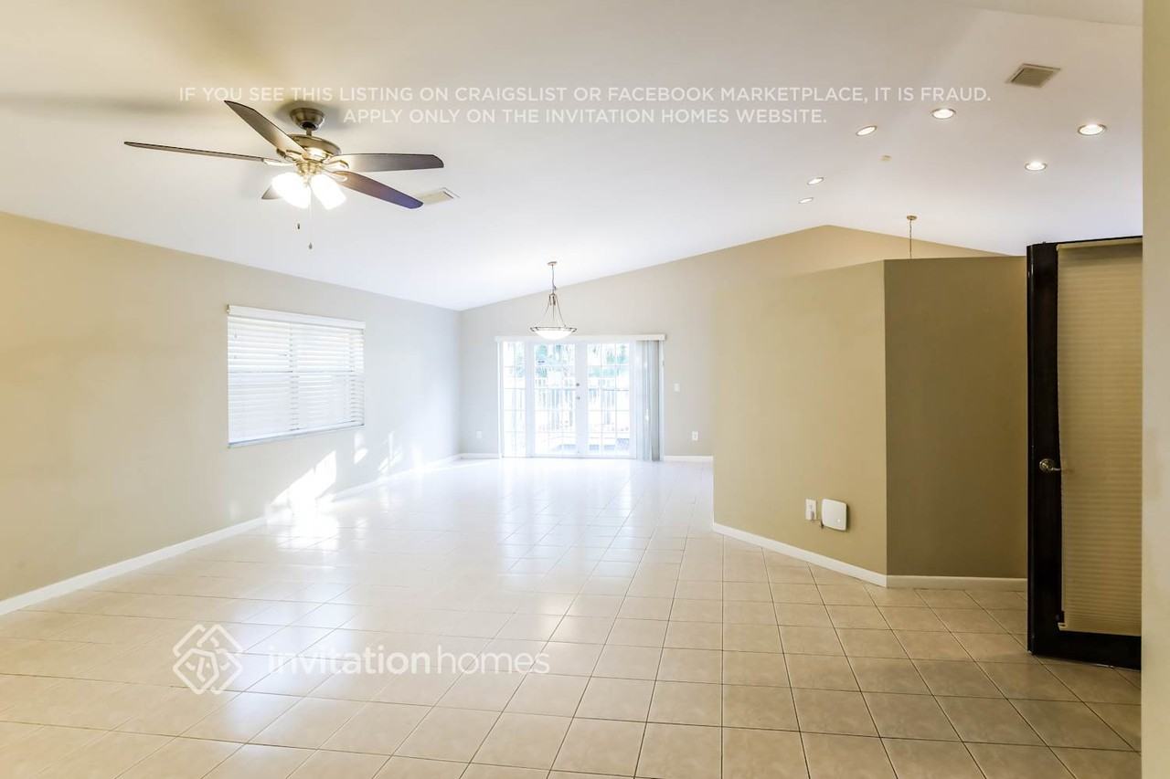 16270 La Costa Dr - Photo 3 of 17