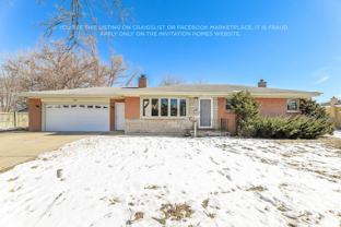 445 N Douglas Ave - Photo 1 of 1