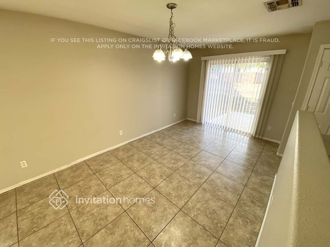 7240 W Hess Ave - Photo 4 of 12