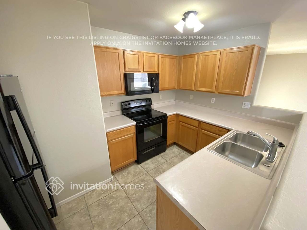 7240 W Hess Ave - Photo 5 of 12