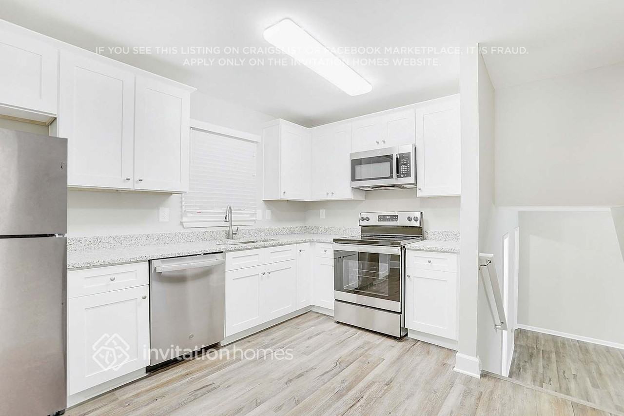 3018 Battle Forrest Dr - Photo 6 of 26