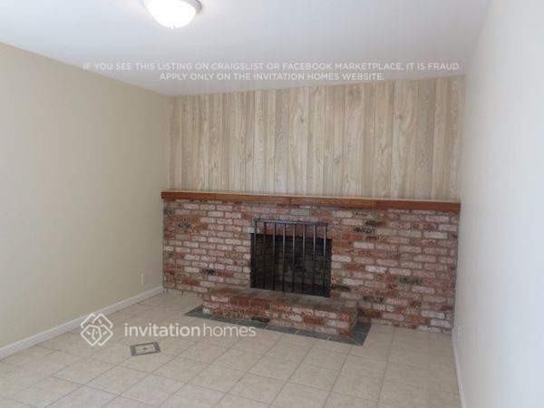 1812 Alford Dr - Photo 3 of 13