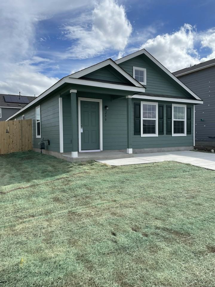 280 Amber Glen - Photo 2 of 28