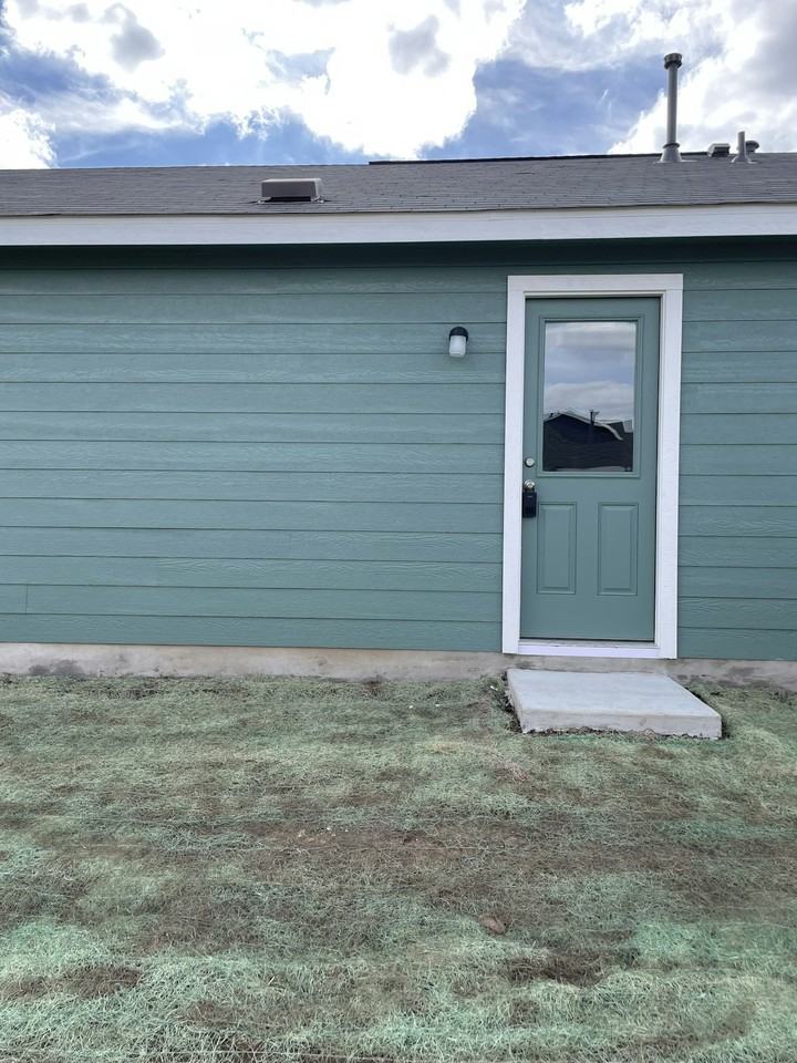 280 Amber Glen - Photo 3 of 28