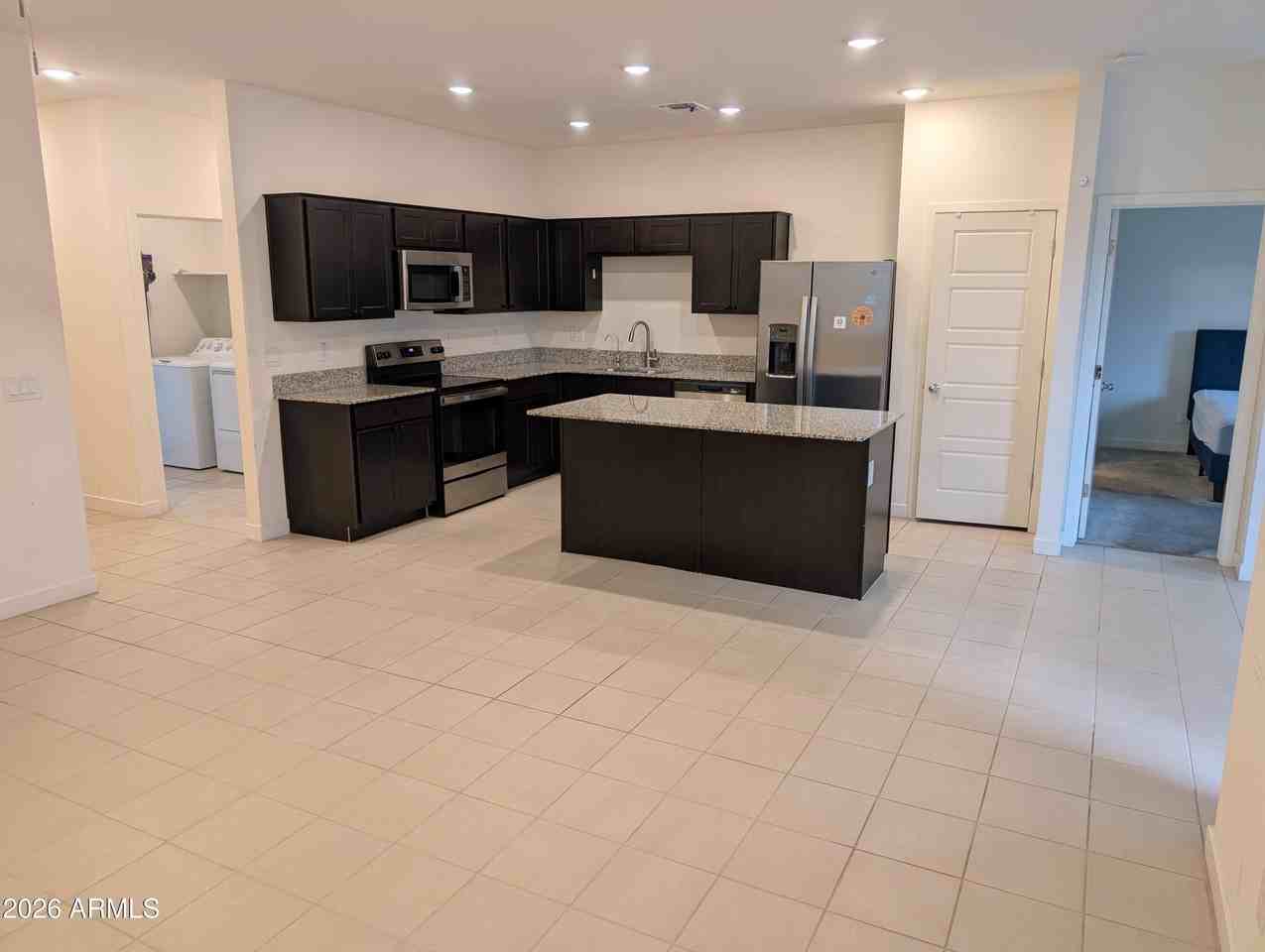 2769 E Fossil Ridge Rd - Photo 4 of 20