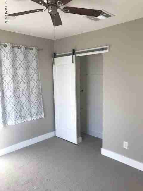 1914 W Holly St - Photo 4 of 24