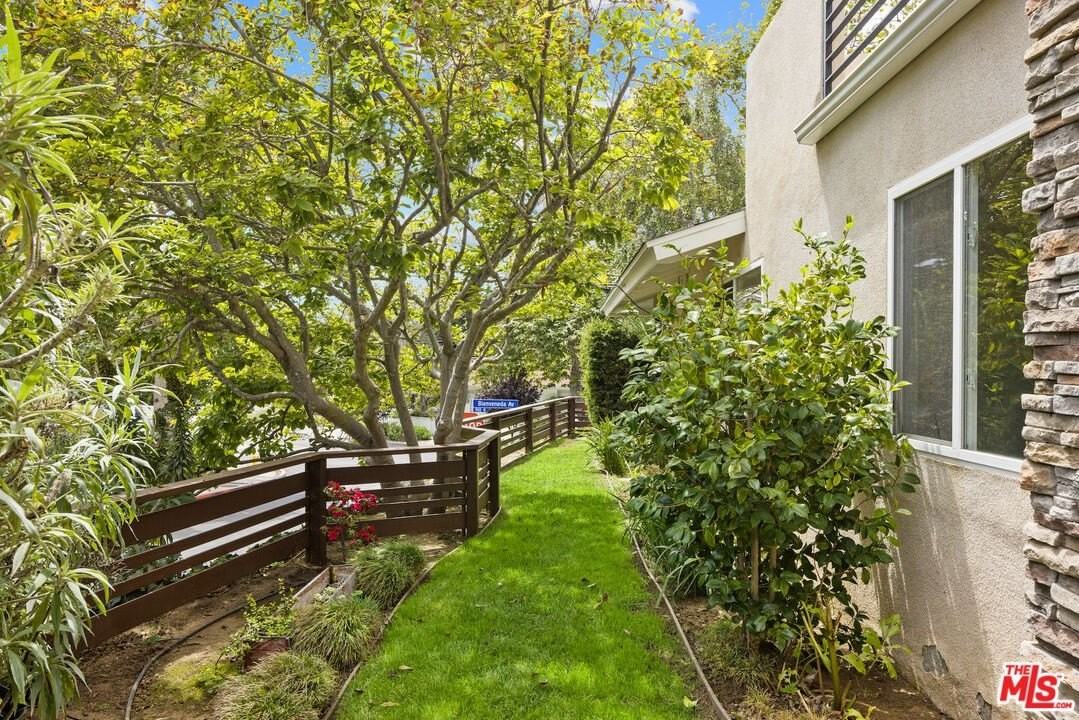 907 Las Pulgas Rd - Photo 2 of 39