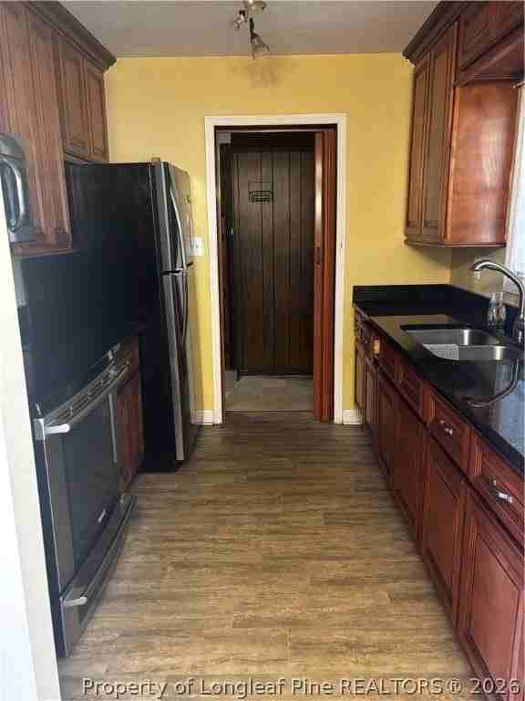 854 Stoneykirk Dr - Photo 6 of 15