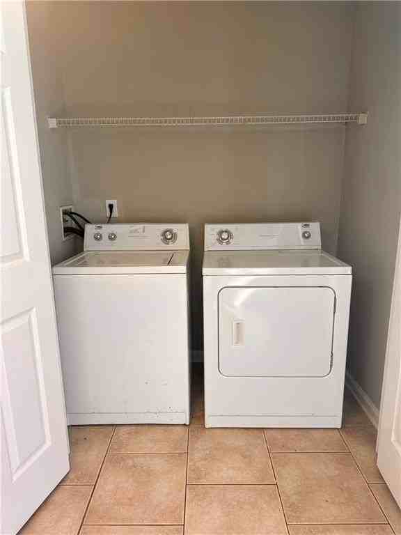 1119 Booth Ct Sw - Photo 5 of 9