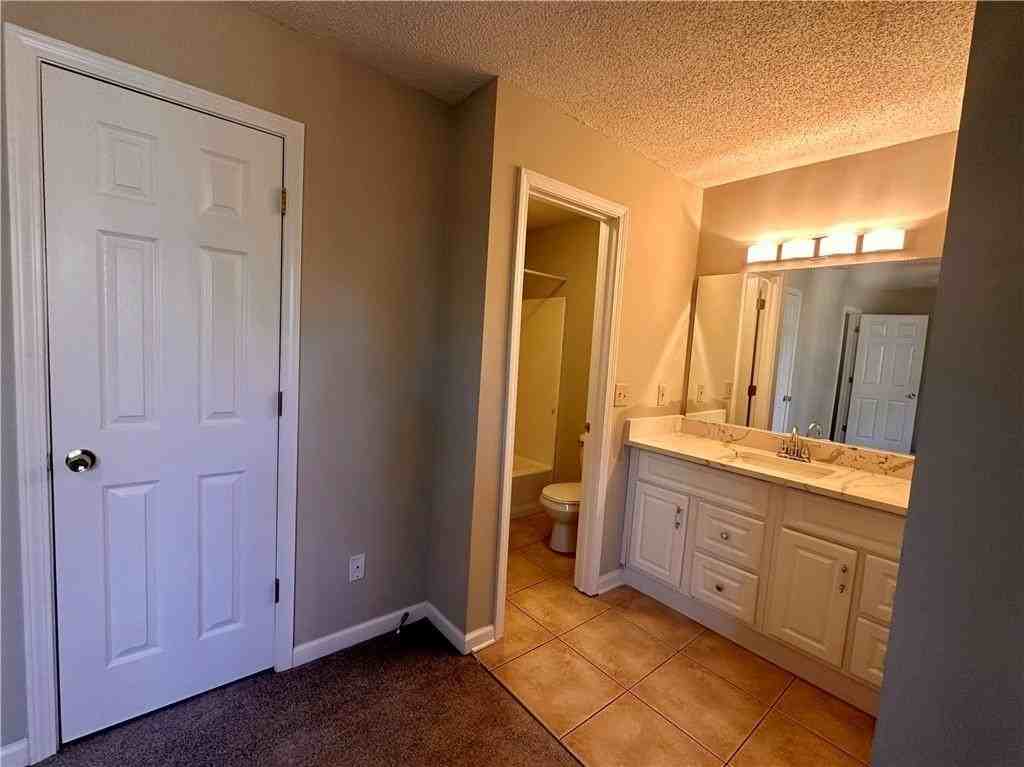 1119 Booth Ct Sw - Photo 6 of 9