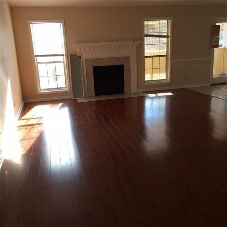 930 Misty Creek Ct - Photo 2 of 6