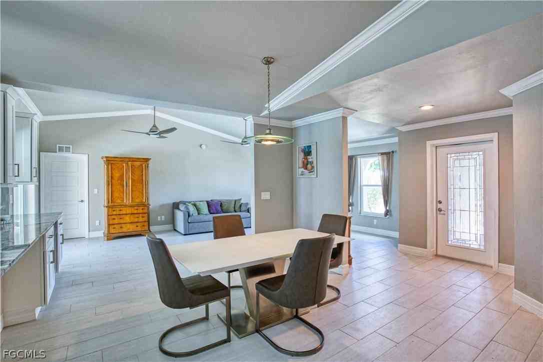 911 Sw 3rd Ave - Photo 7 of 35