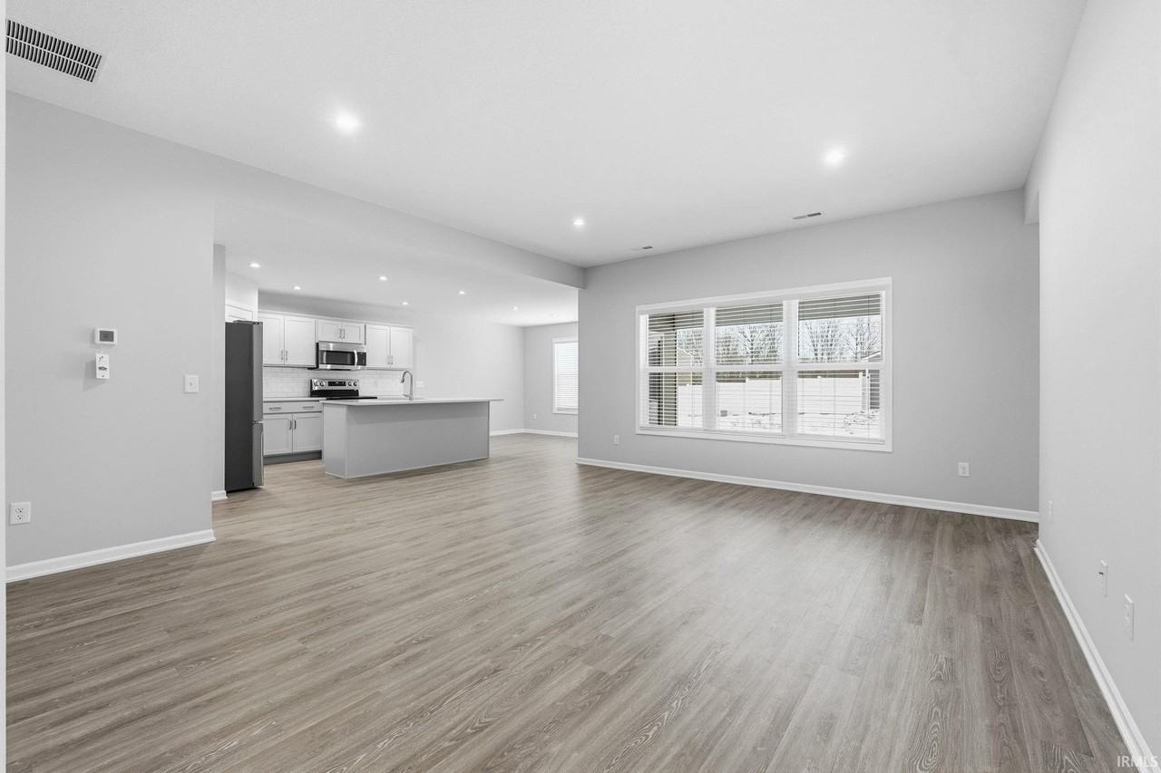 14520 Cerro Verde Run - Photo 3 of 28