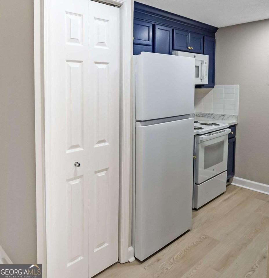 375 Ralph Mcgill Blvd Ne #108 - Photo 5 of 13