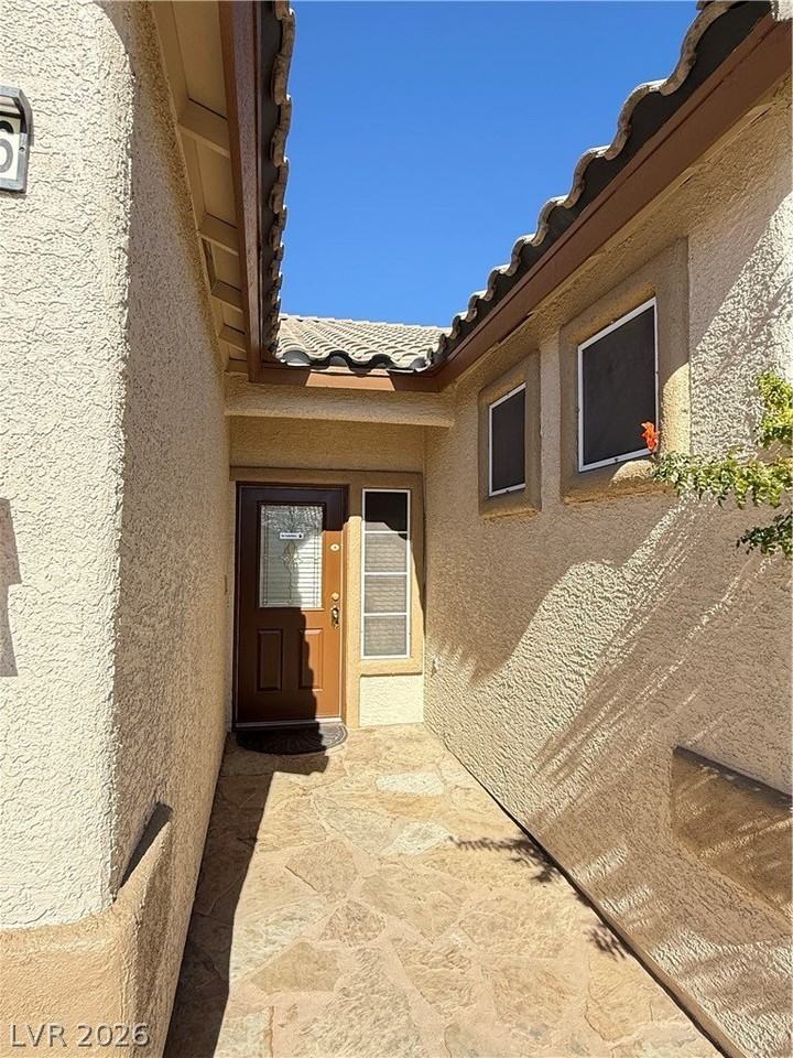 10146 Queens Church Ave - Photo 2 of 32