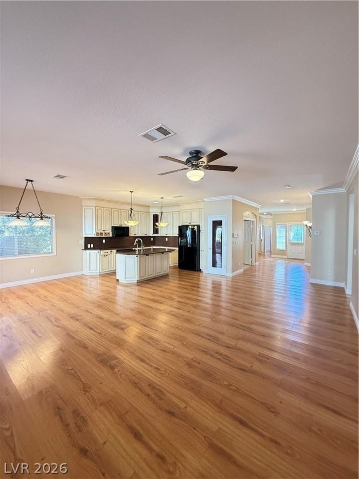 10146 Queens Church Ave - Photo 7 of 32