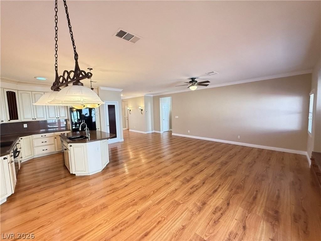 10146 Queens Church Ave - Photo 6 of 32