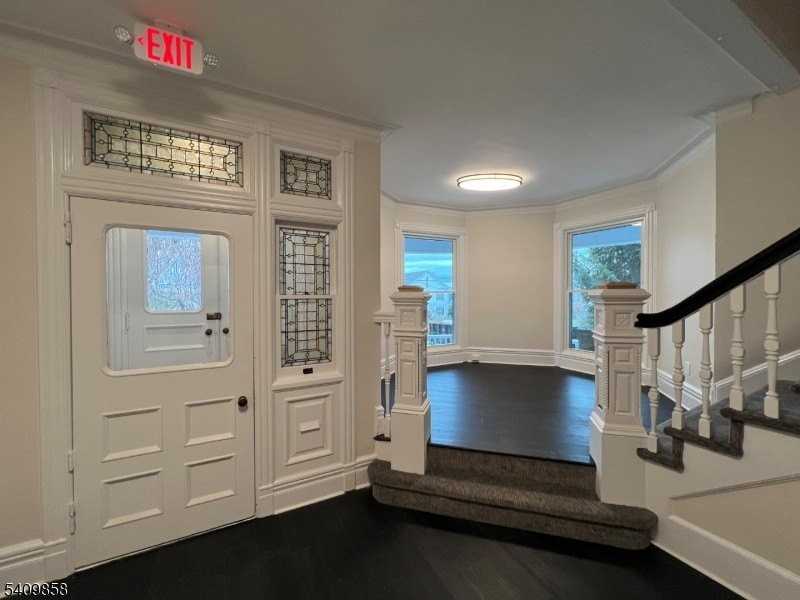 314 Cornelia St #2 - Photo 3 of 9