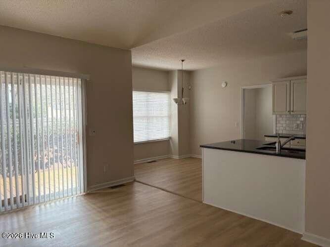 2 Lodge Pole Ln - Photo 5 of 7