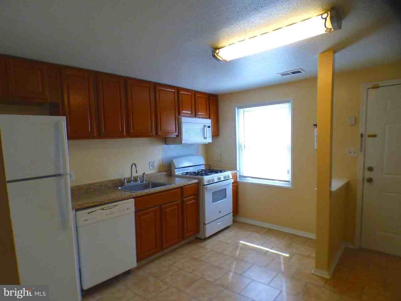 1769 Village Green Dr - Photo 2 of 21