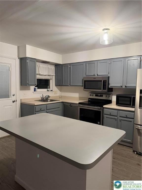 5618 Wood Lane - Photo 4 of 8