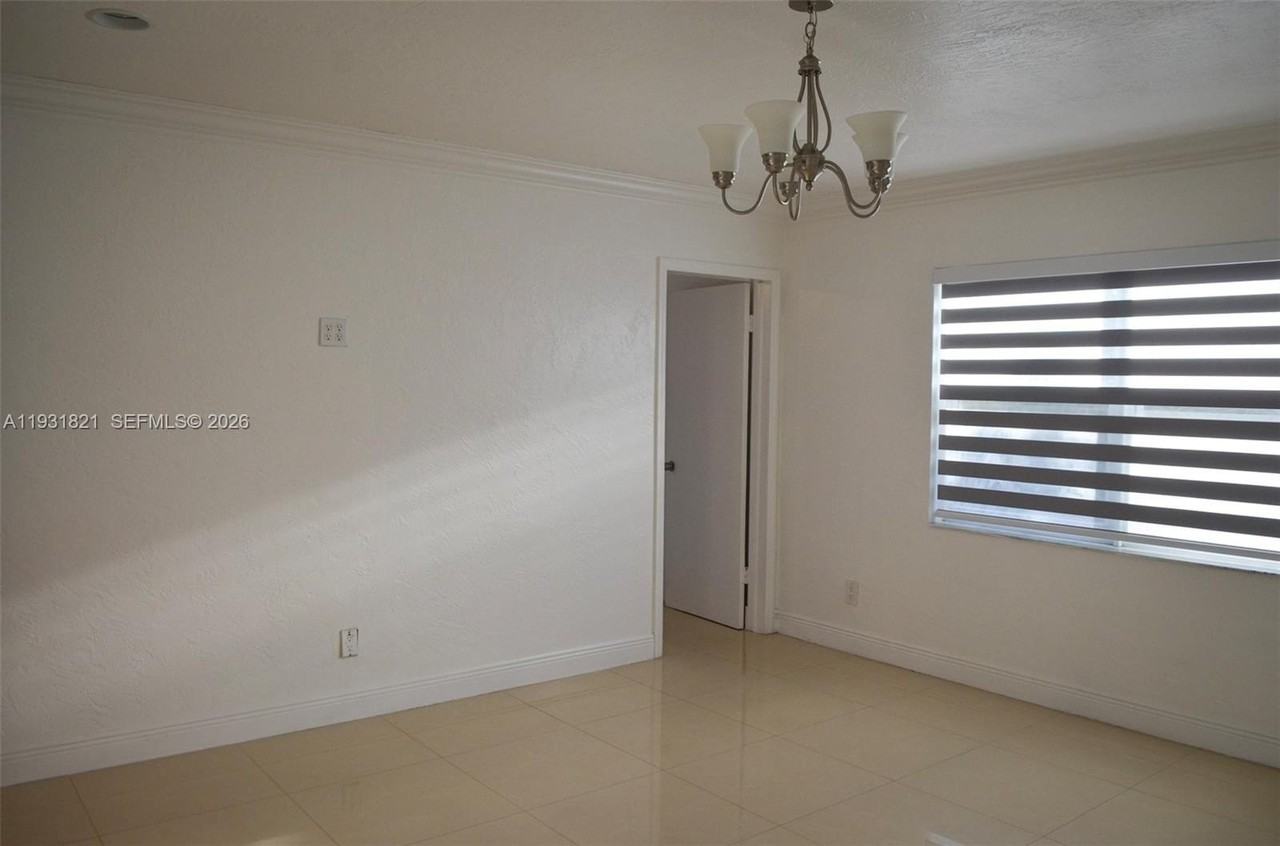 10840 Westwood Lake Dr #0 - Photo 6 of 33