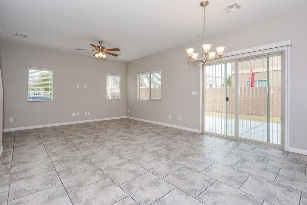 9044 Catching Ct - Photo 7 of 17