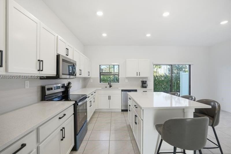 816 Nw 3rd Ter #818 - Photo 4 of 28