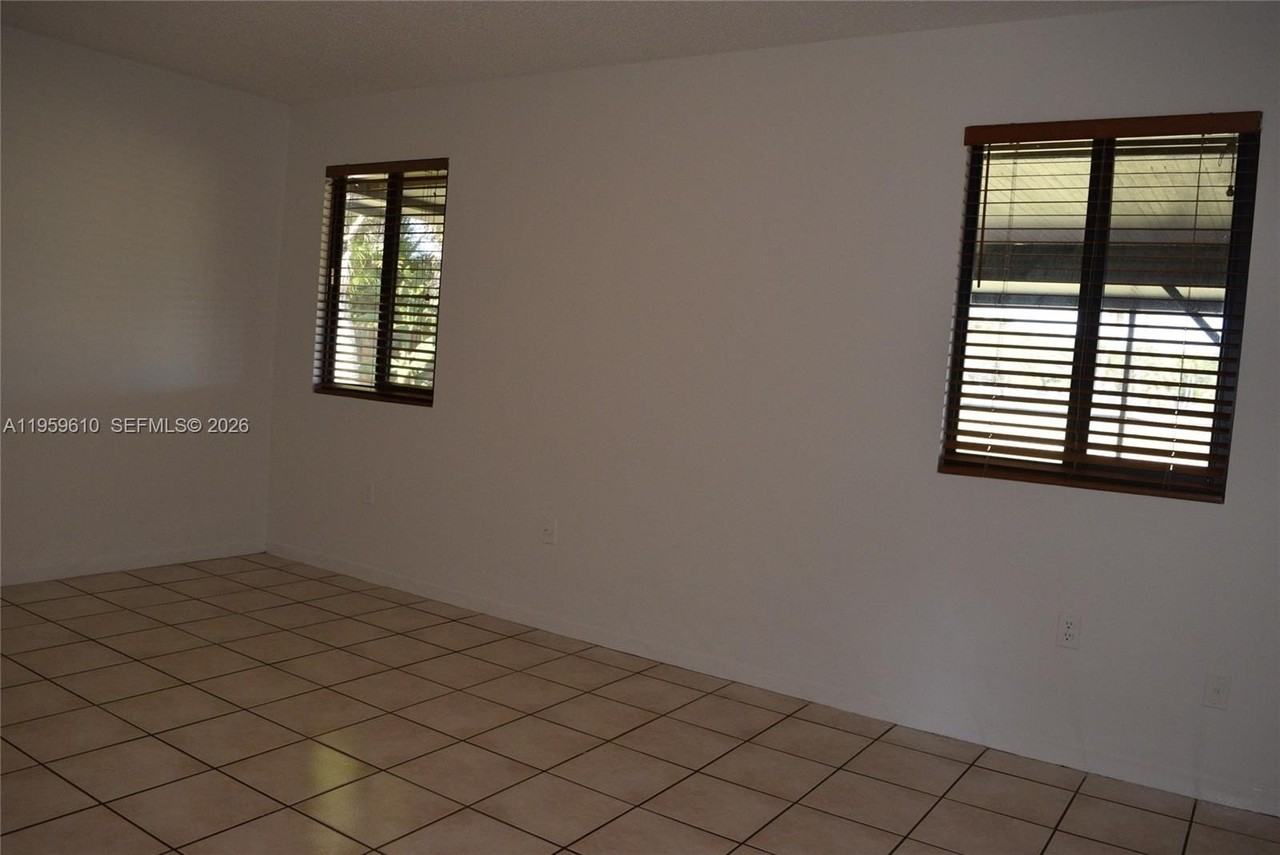 9223 Sw 130th St #9223 - Photo 6 of 12