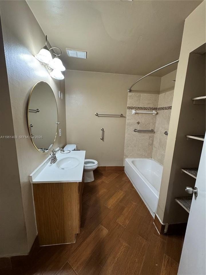 3648 Nw 83rd Ln #3648 - Photo 6 of 21