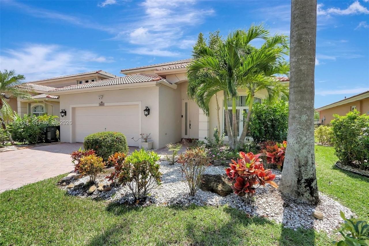 4450 Banyan Trails Dr #0 - Photo 3 of 35