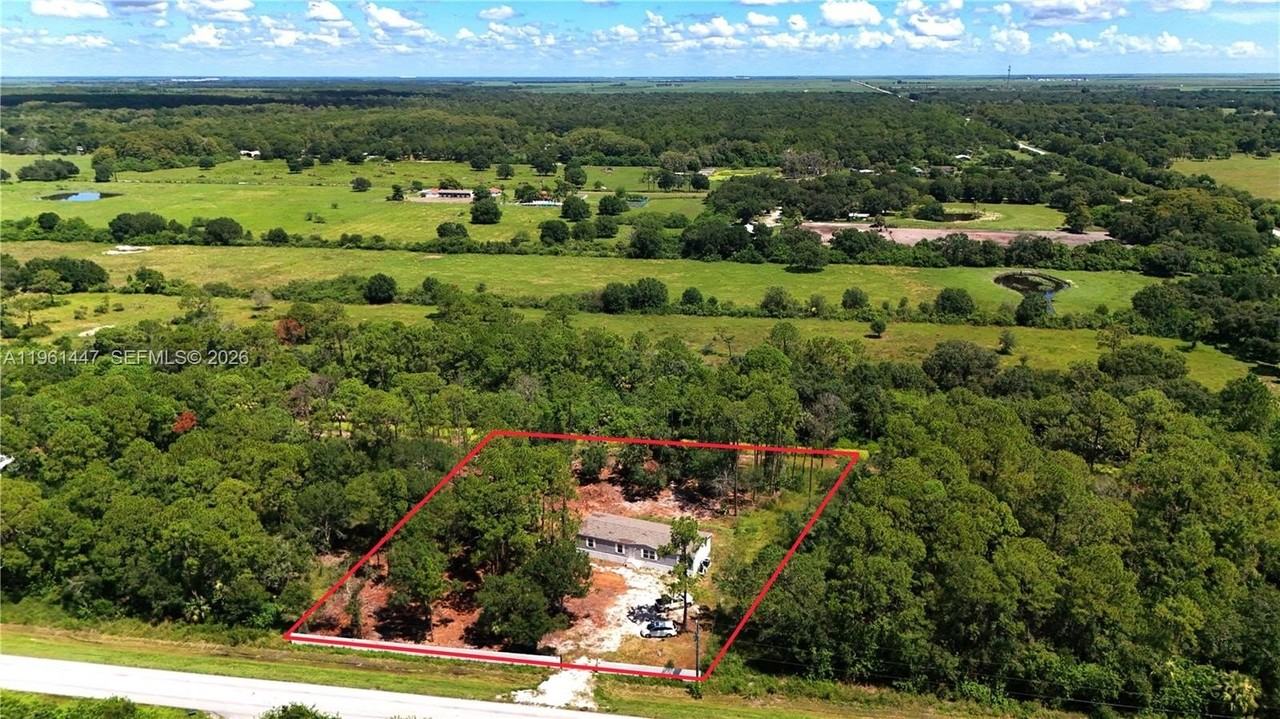 881 Woodland Blvd #0 - Photo 6 of 23