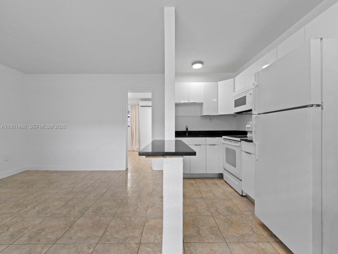 4444 Sw 67th Ave #7 - Photo 6 of 28