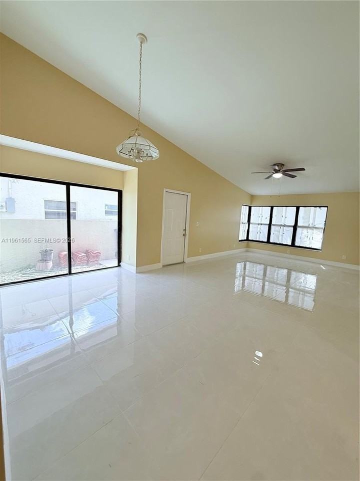 11061 Nw 39th St #1 - Photo 2 of 13