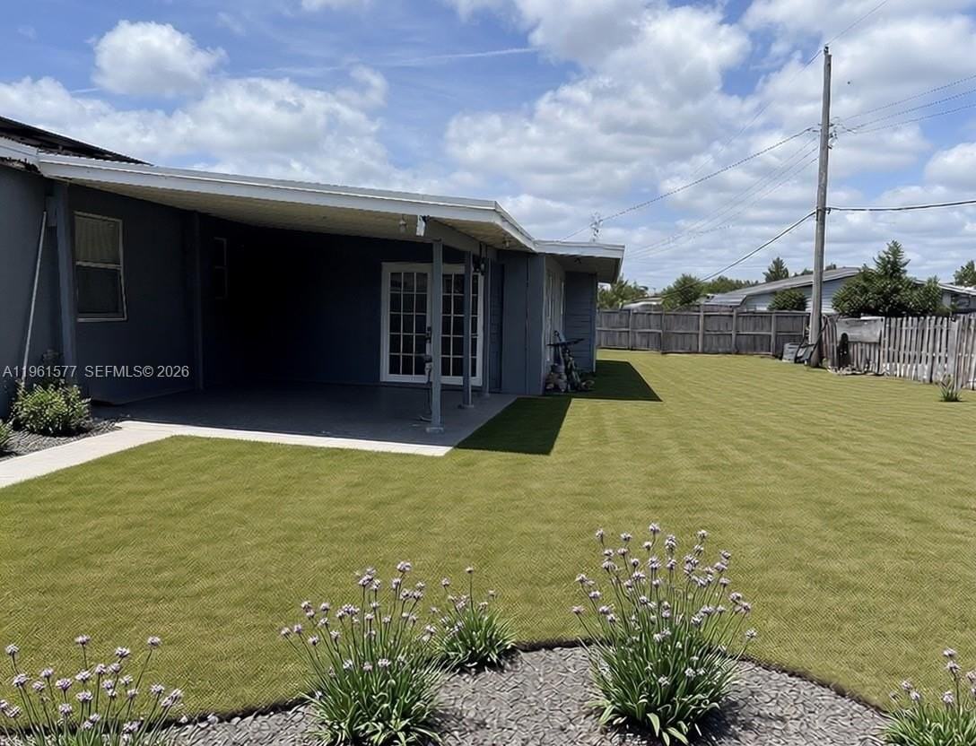 1885 Ne 53rd St - Photo 6 of 26