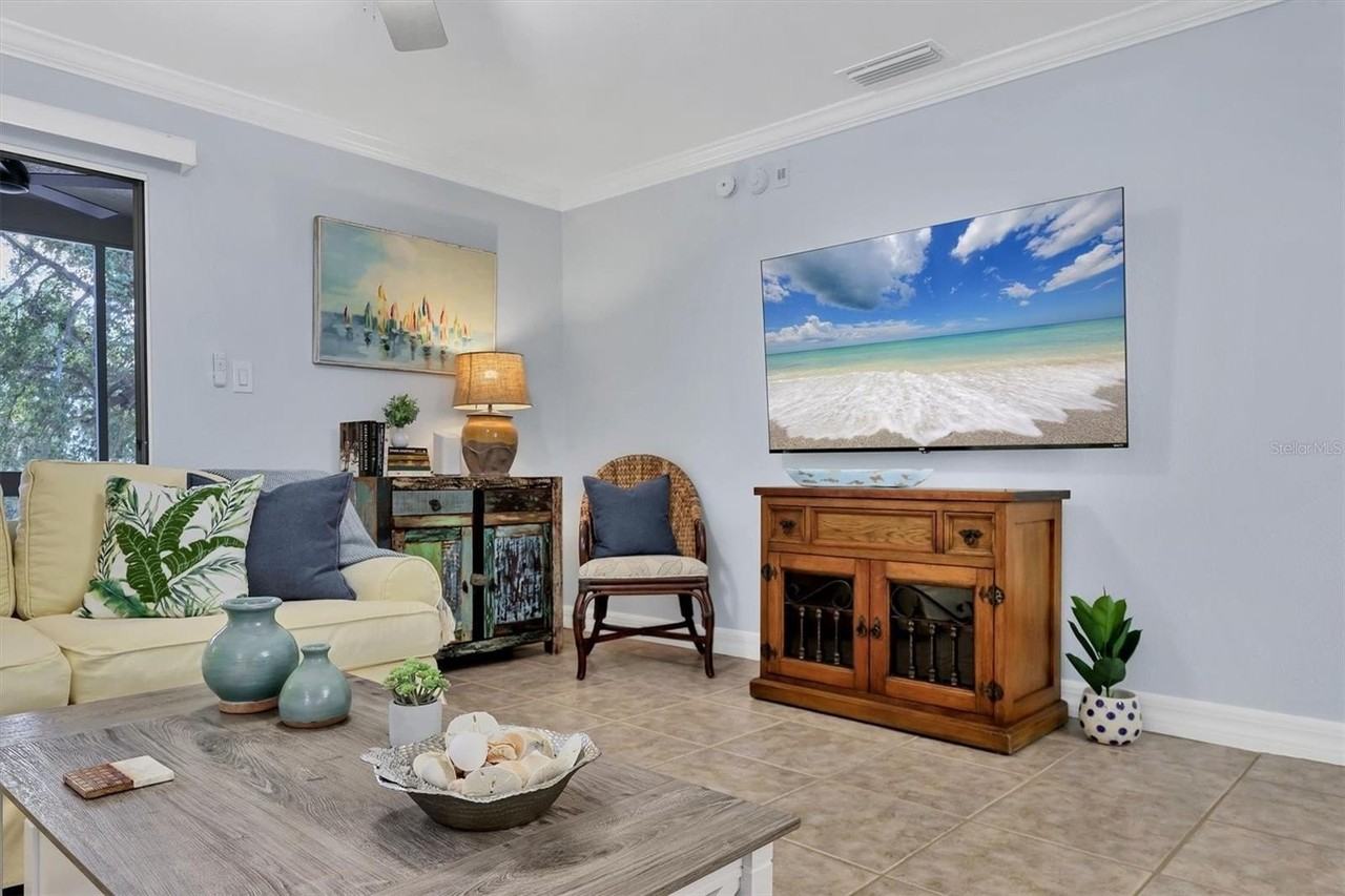 3350 S Osprey Ave #211A - Photo 5 of 34