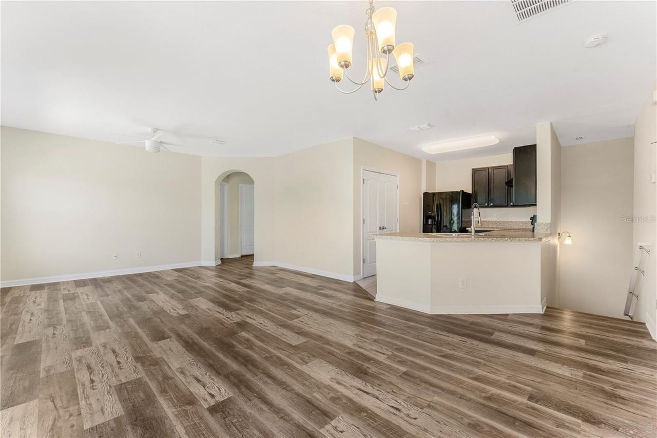 3441 Seneca Club Loop #25-101 - Photo 4 of 14