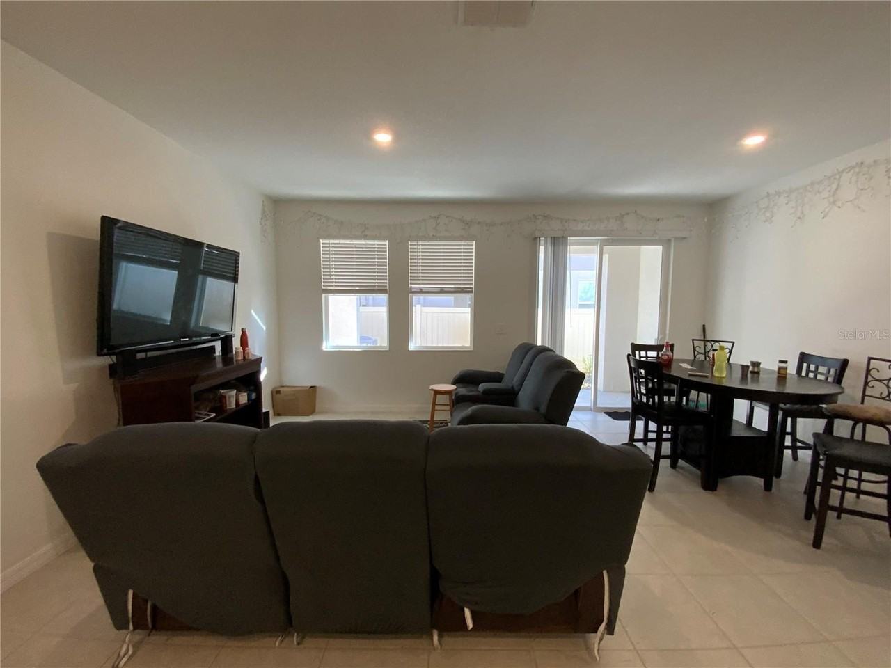 10823 Fort White Ct - Photo 5 of 25