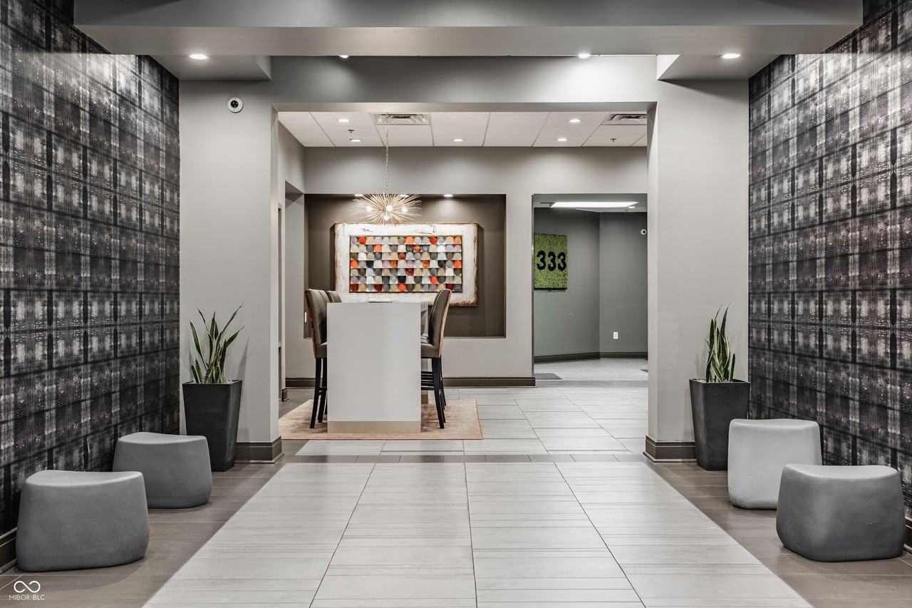 333 Massachusetts Ave #305 - Photo 4 of 36