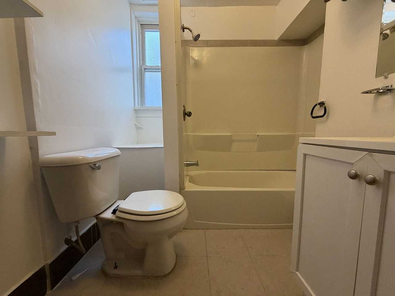 2067 N Leavitt St #1 - Photo 4 of 7