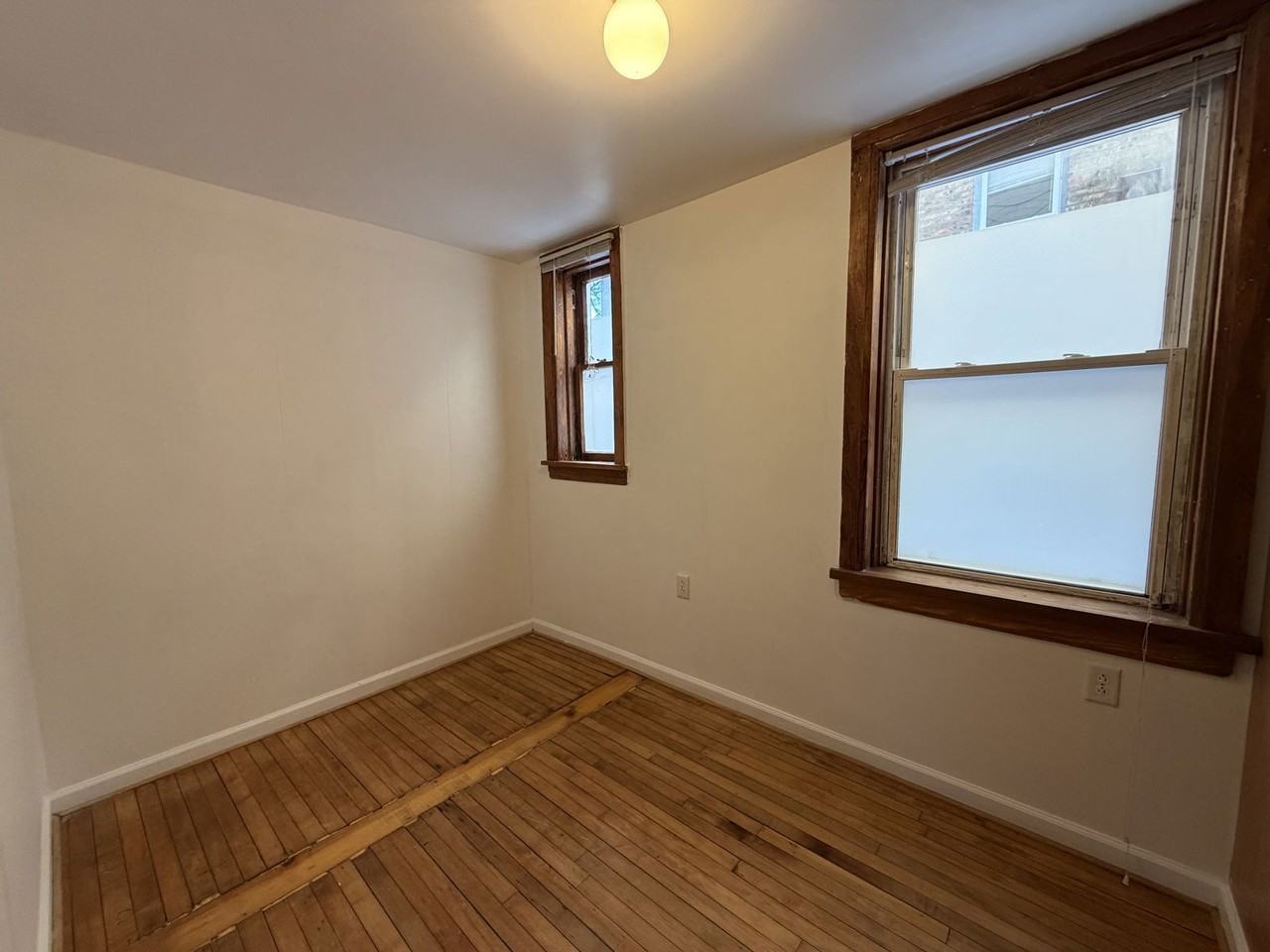 2067 N Leavitt St #1 - Photo 7 of 7