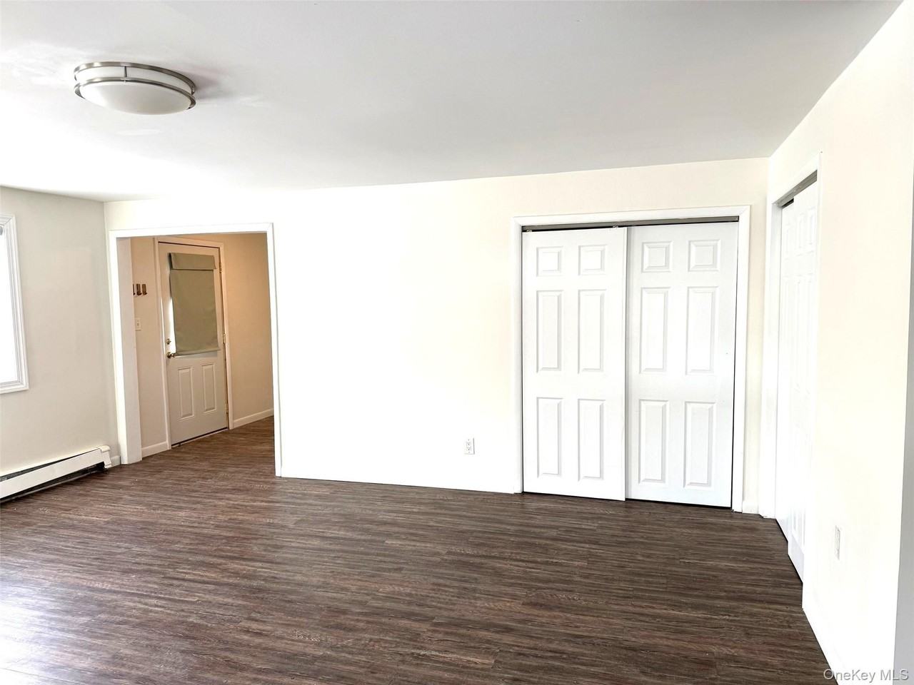 136 Mountain Rd Unit B #B - Photo 5 of 17