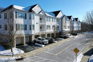 112 Regency Ct - Photo 1 of 1