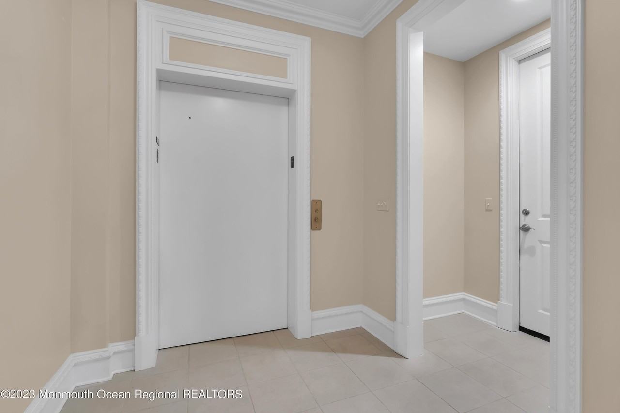 1132 Oval Rd - Photo 3 of 50