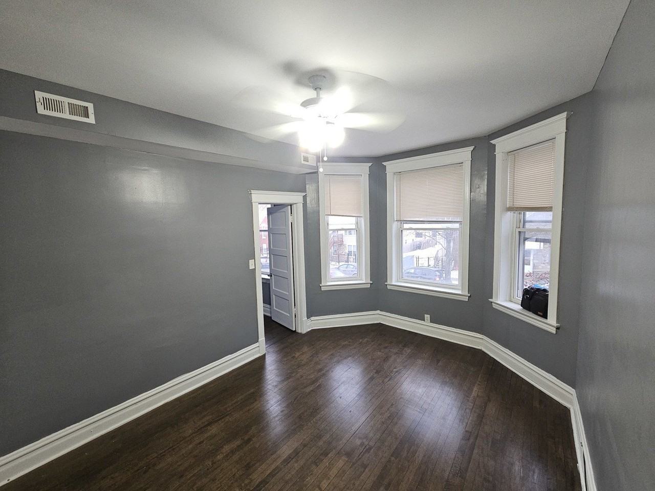 2532 S Albany Ave Unit 2 #2 - Photo 2 of 19