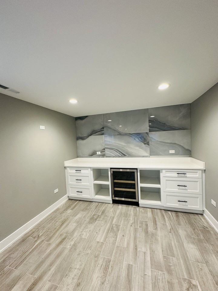 3830 W Touhy Ave - Photo 5 of 22